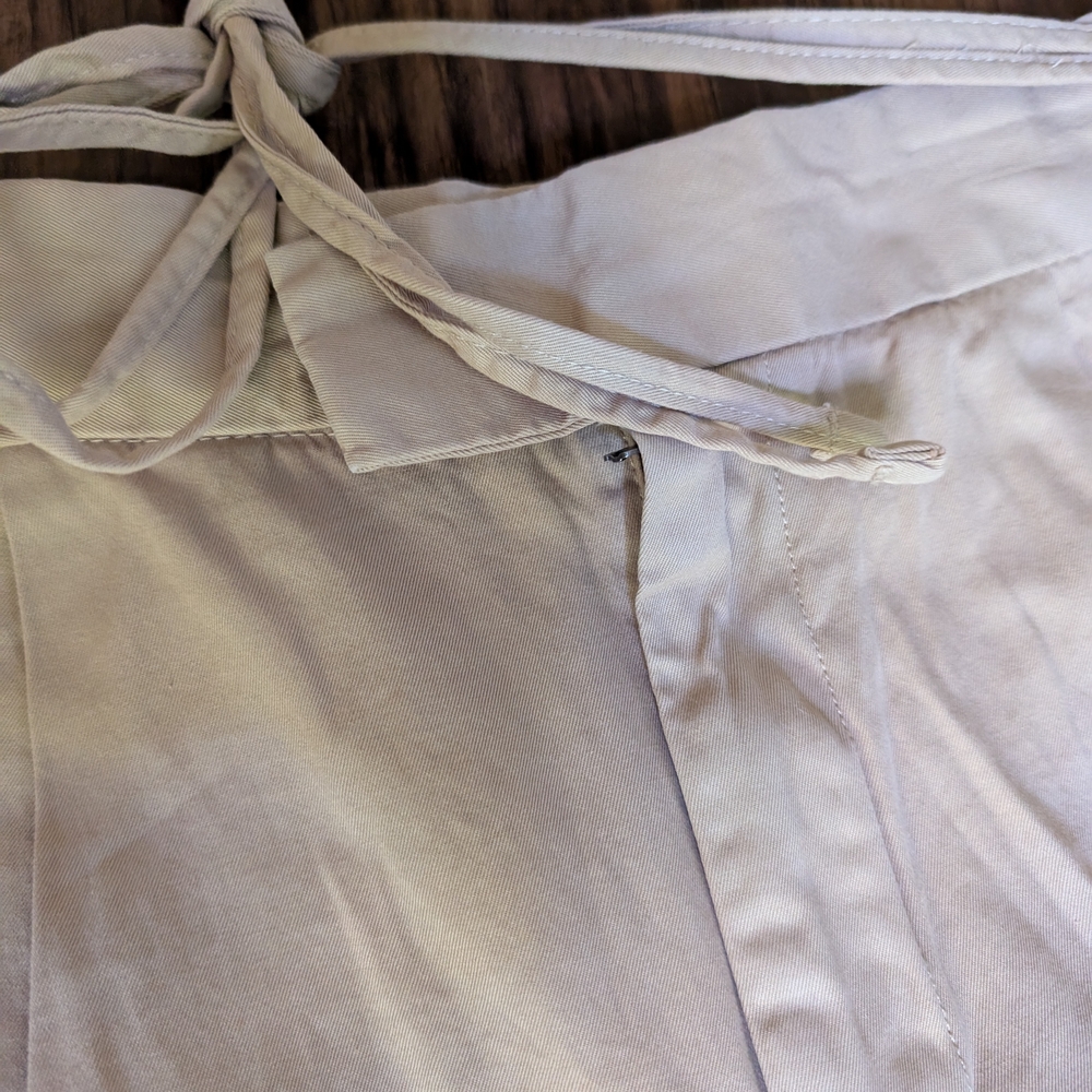 Gap Women's Khaki Cargo Pants - Picture 5 of 6
